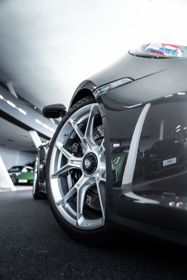 Porsche 992 GT3 Touring