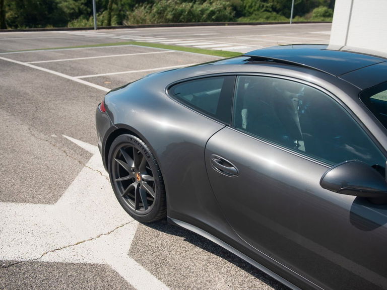 Porsche 991 Carrera 4