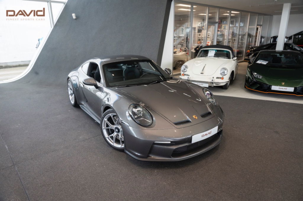 Porsche 992 GT3 Touring