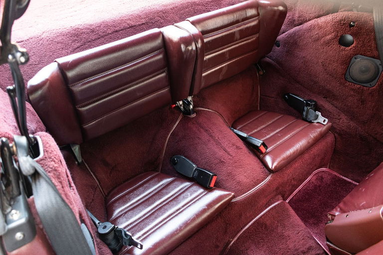 Porsche 911 Carrera 3.2 (US)