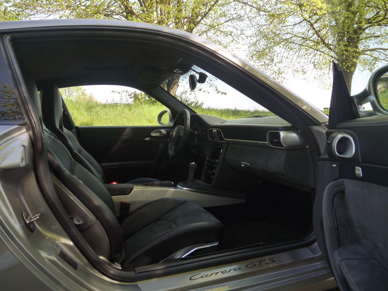 Porsche 997.2 Carrera GTS
