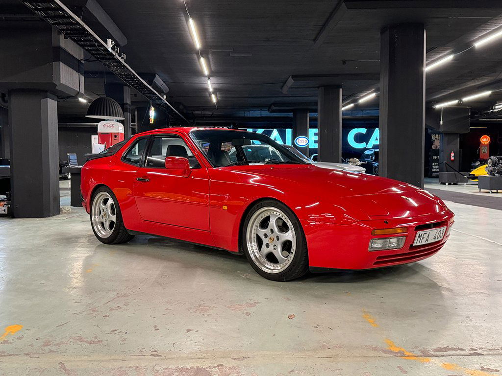 Porsche 944 Turbo Coupé