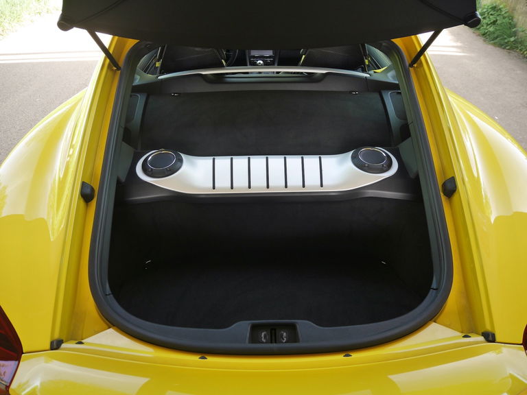 Porsche 981 Cayman GT4