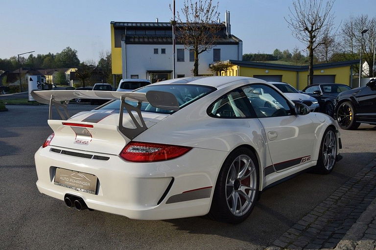 Porsche 997 GT3 RS 4.0