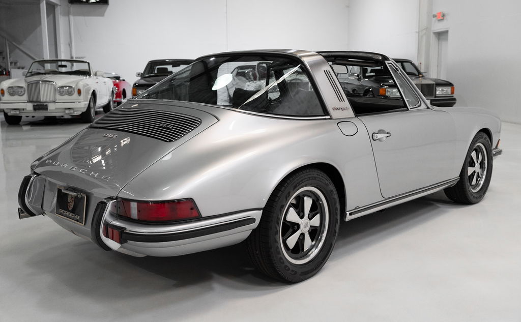 Porsche 911 T