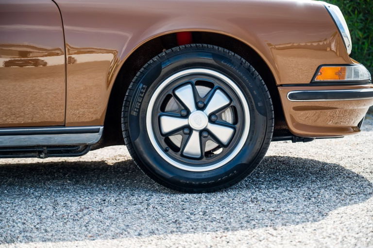 Porsche 911 S (F-Modell)