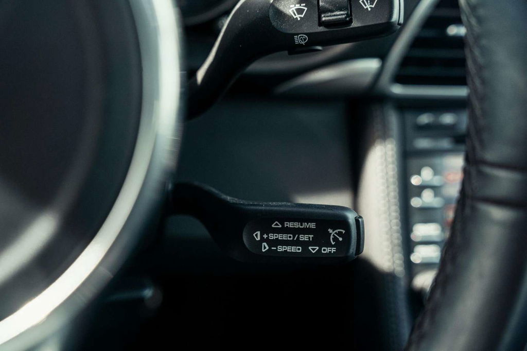 Porsche 997.2 Carrera GTS