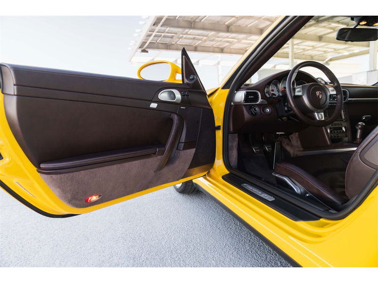 Porsche 997 Carrera 4S