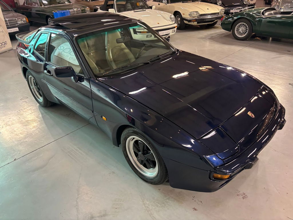 Porsche 944 Coupé
