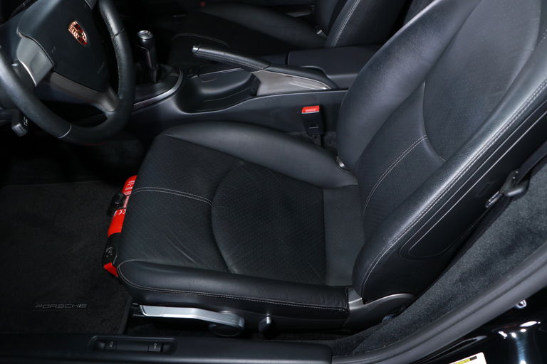 Porsche 987 Cayman S