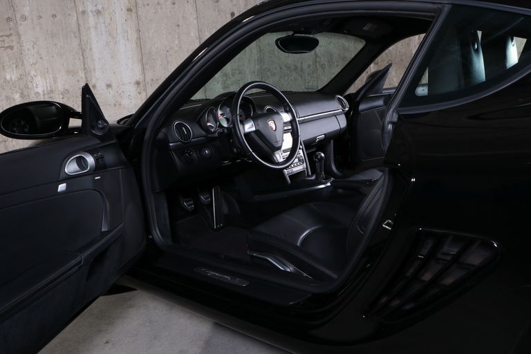 Porsche 987 Cayman S