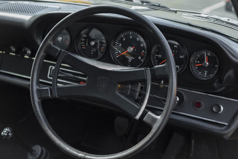 Porsche 911 S (F-Modell)