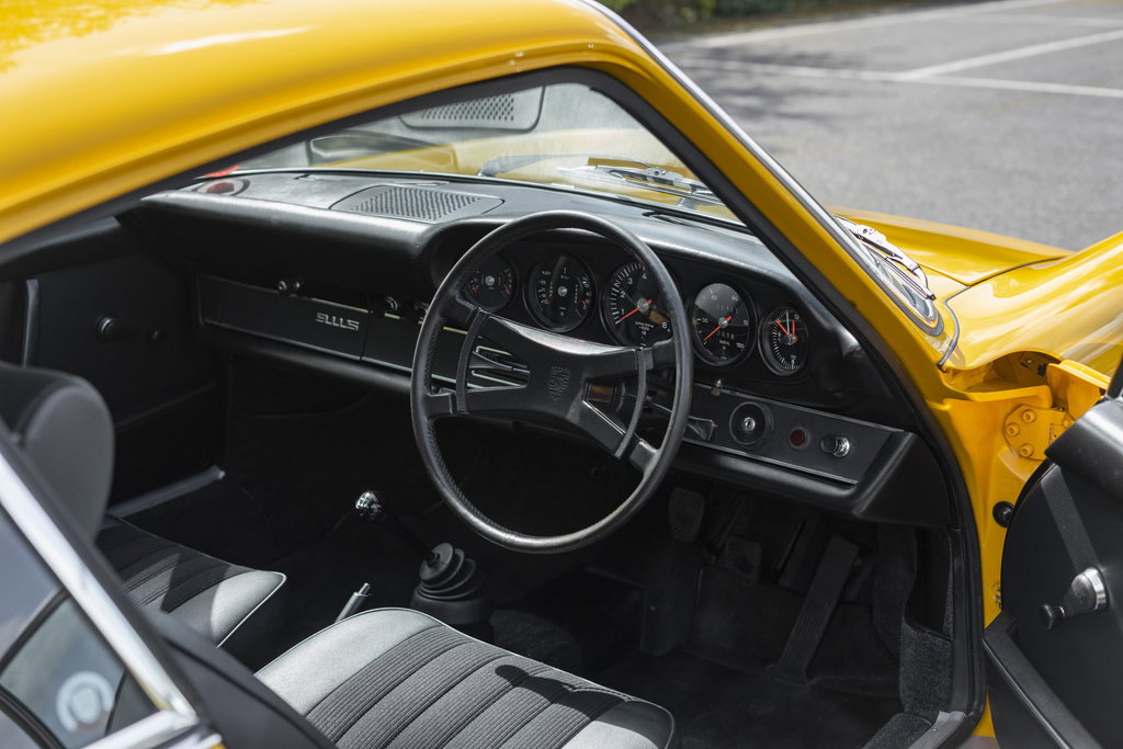 Porsche 911 S (F-Modell)