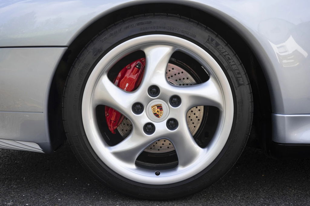 Porsche 993 Carrera 4S