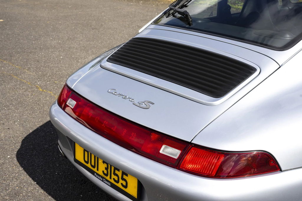 Porsche 993 Carrera 4S