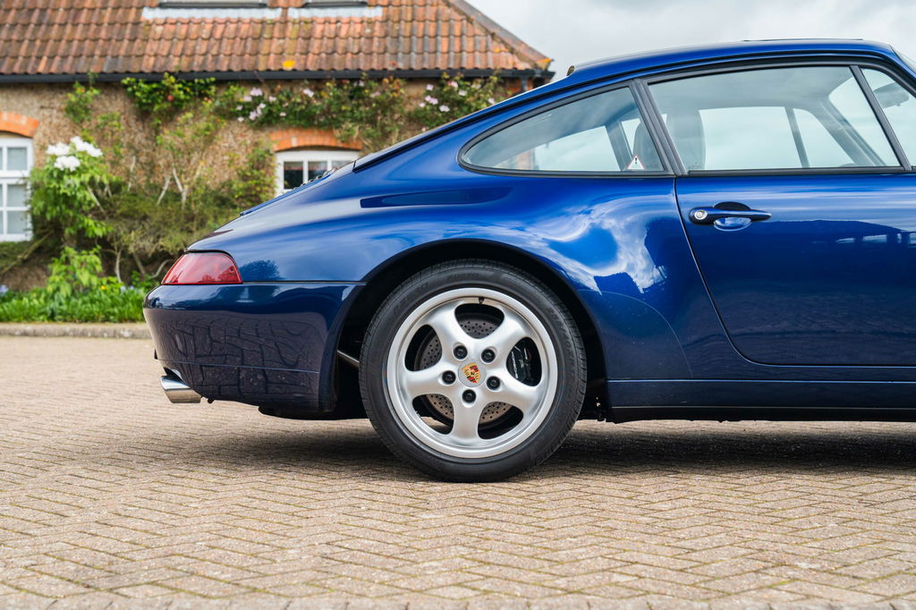 Porsche 993 Carrera