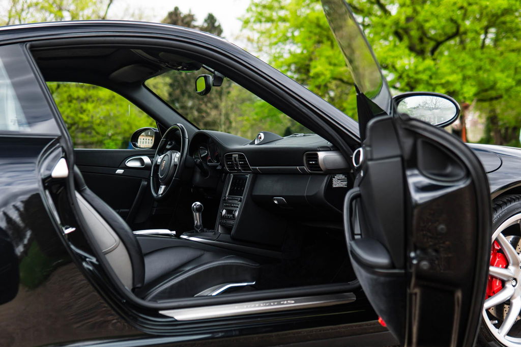 Porsche 997 Carrera 4S