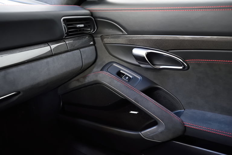 Porsche 991 Carrera GTS