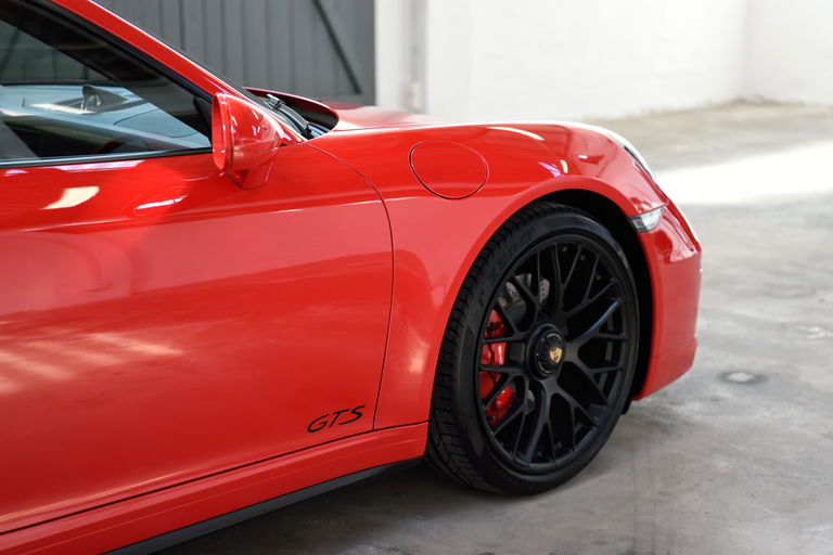 Porsche 991 Carrera GTS