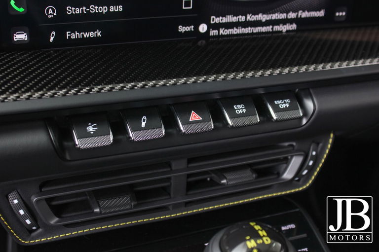 Porsche 992 GT3 Touring