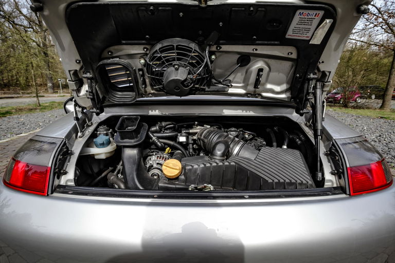 Porsche 996 Carrera