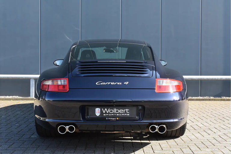 Porsche 997 Carrera 4
