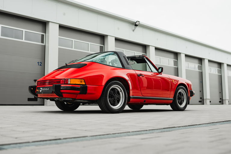 Porsche 911 Carrera 3.2