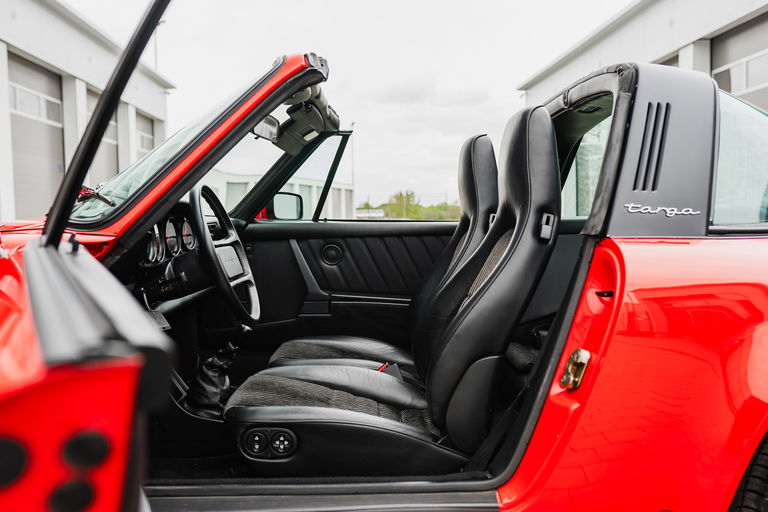 Porsche 911 Carrera 3.2