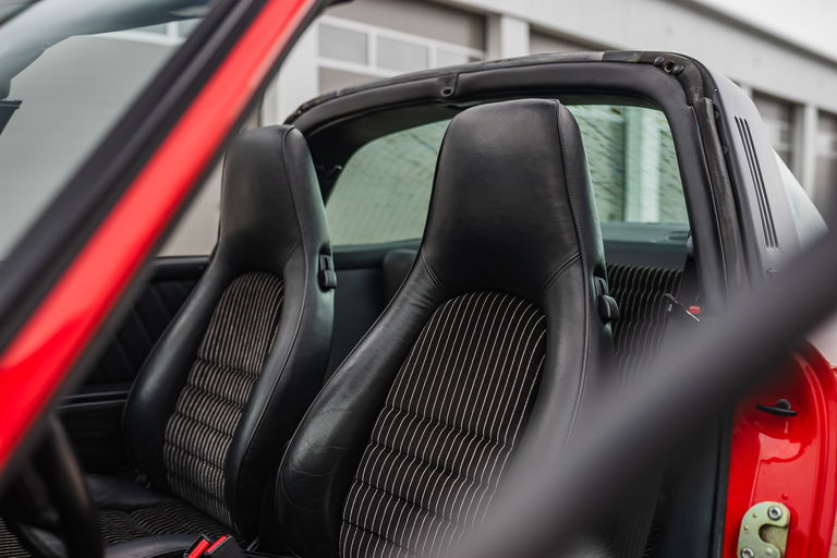 Porsche 911 Carrera 3.2