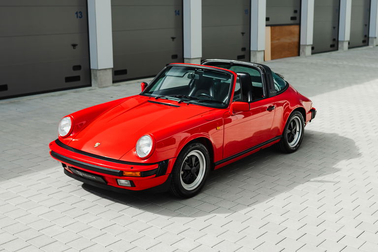 Porsche 911 Carrera 3.2