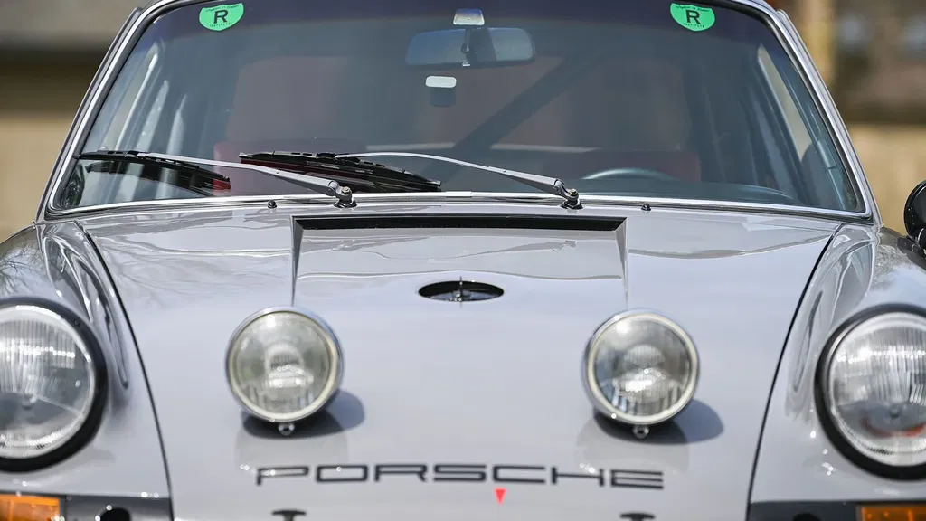 Porsche 911 Backdate