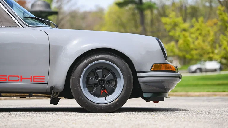 Porsche 911 Backdate