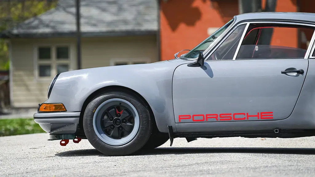 Porsche 911 Backdate