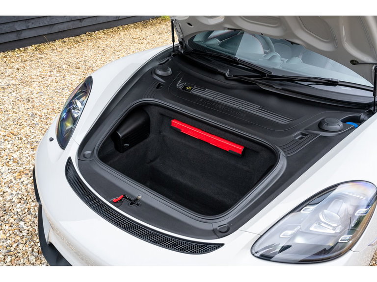 Porsche 718 Spyder