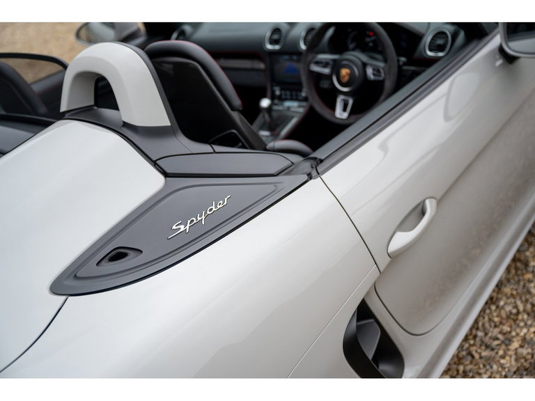 Porsche 718 Spyder