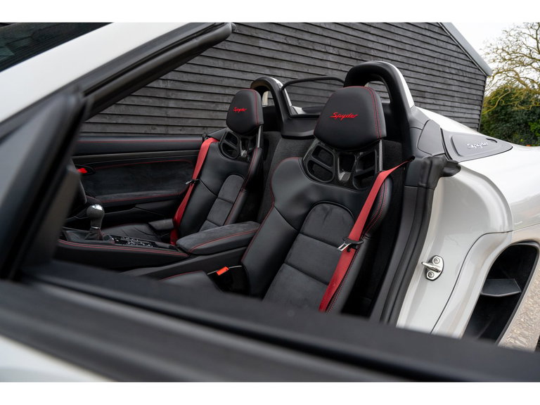 Porsche 718 Spyder