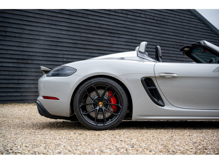 Porsche 718 Spyder