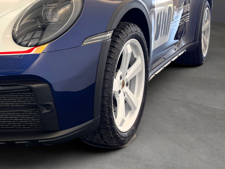 Porsche 911 Dakar