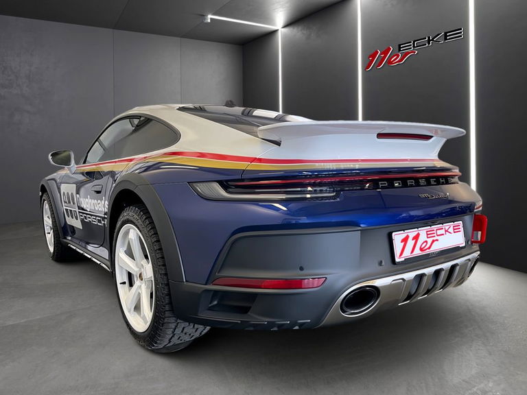 Porsche 911 Dakar