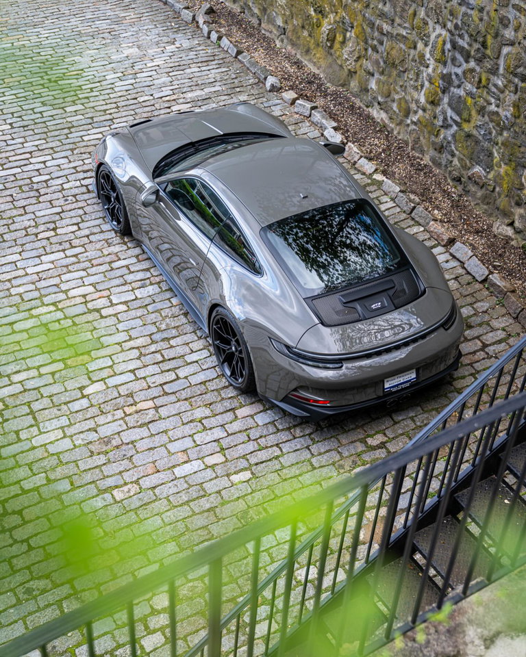 Porsche 992 GT3 Touring