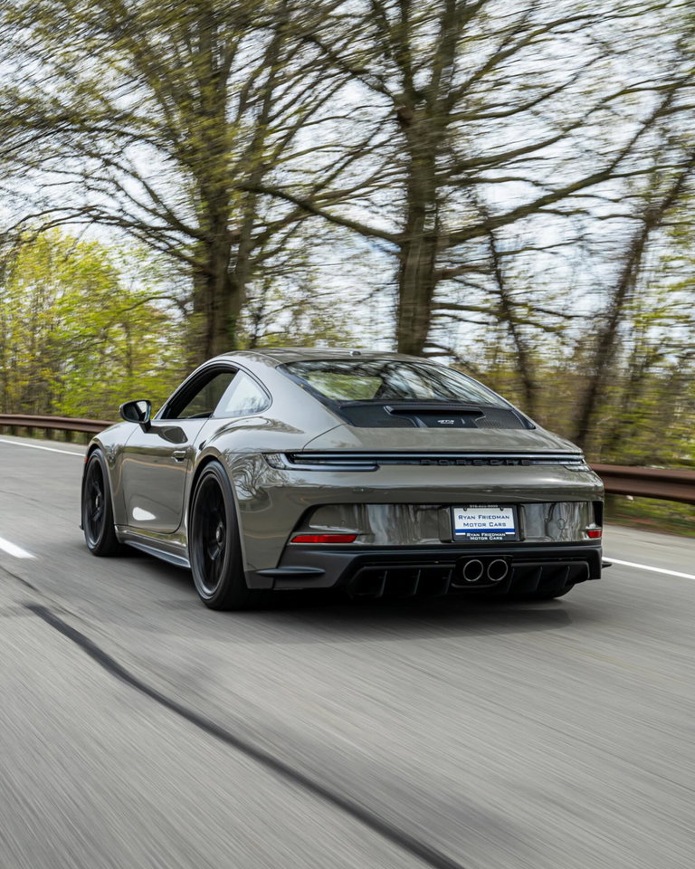 Porsche 992 GT3 Touring