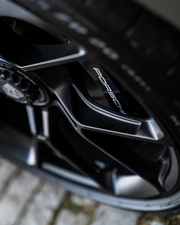 Porsche 992 GT3 Touring