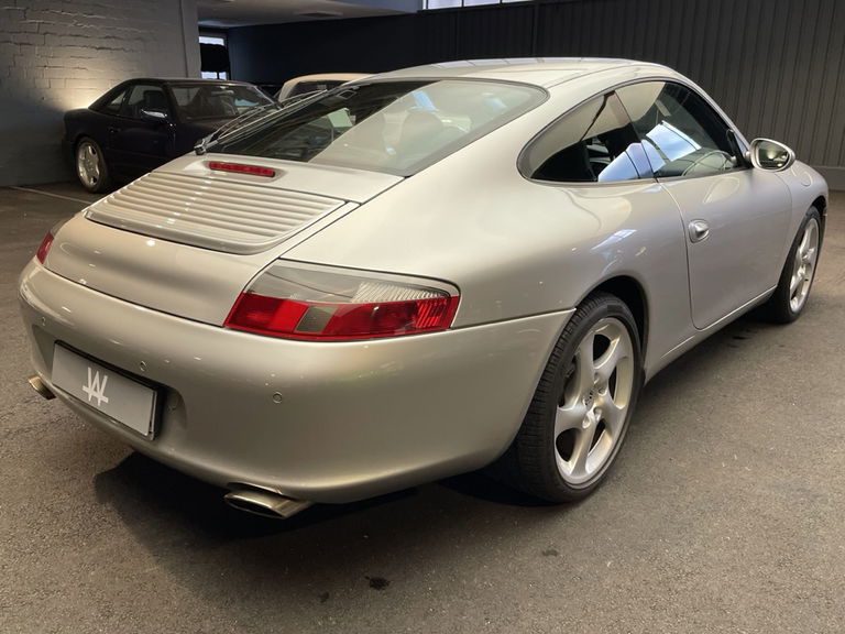 Porsche 996 Carrera