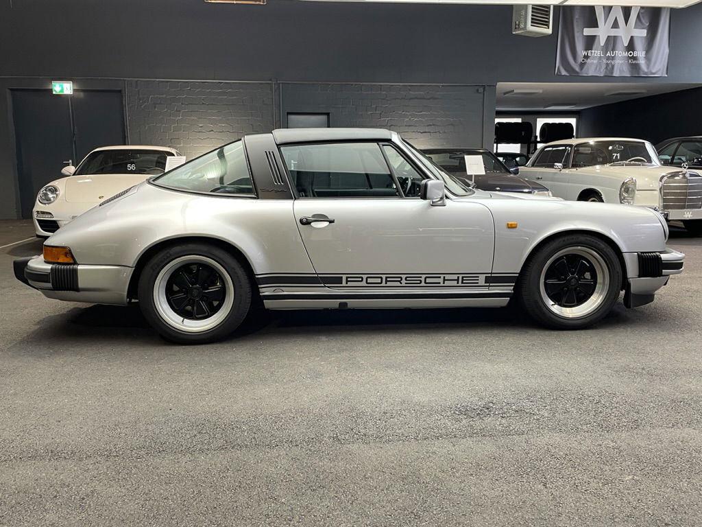 Porsche 911 Carrera 3.2