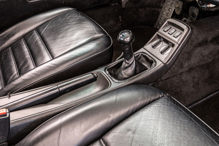 Porsche 964 Carrera 4