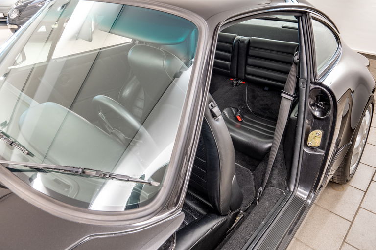 Porsche 964 Carrera 4