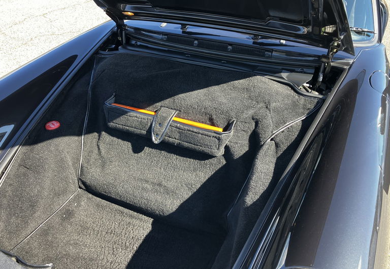 Porsche 964 Carrera 4