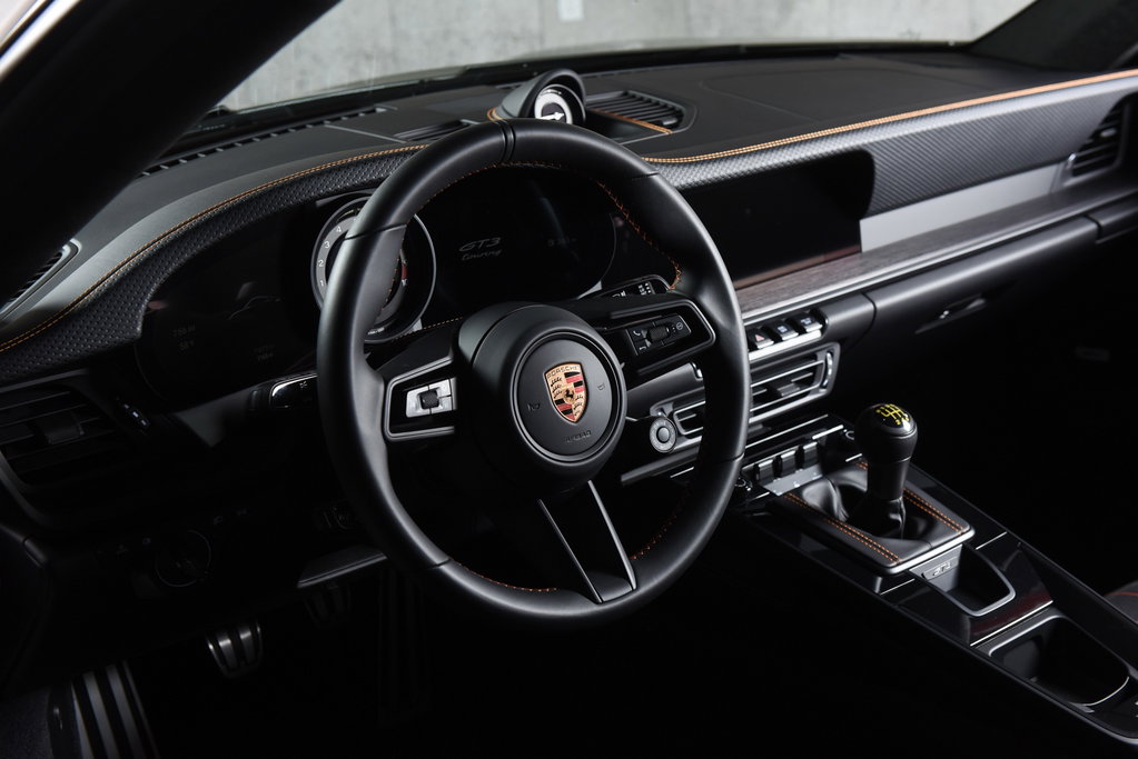 Porsche 992 GT3 Touring