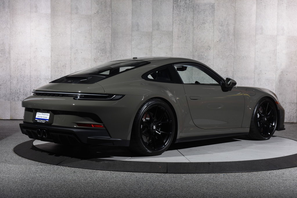 Porsche 992 GT3 Touring