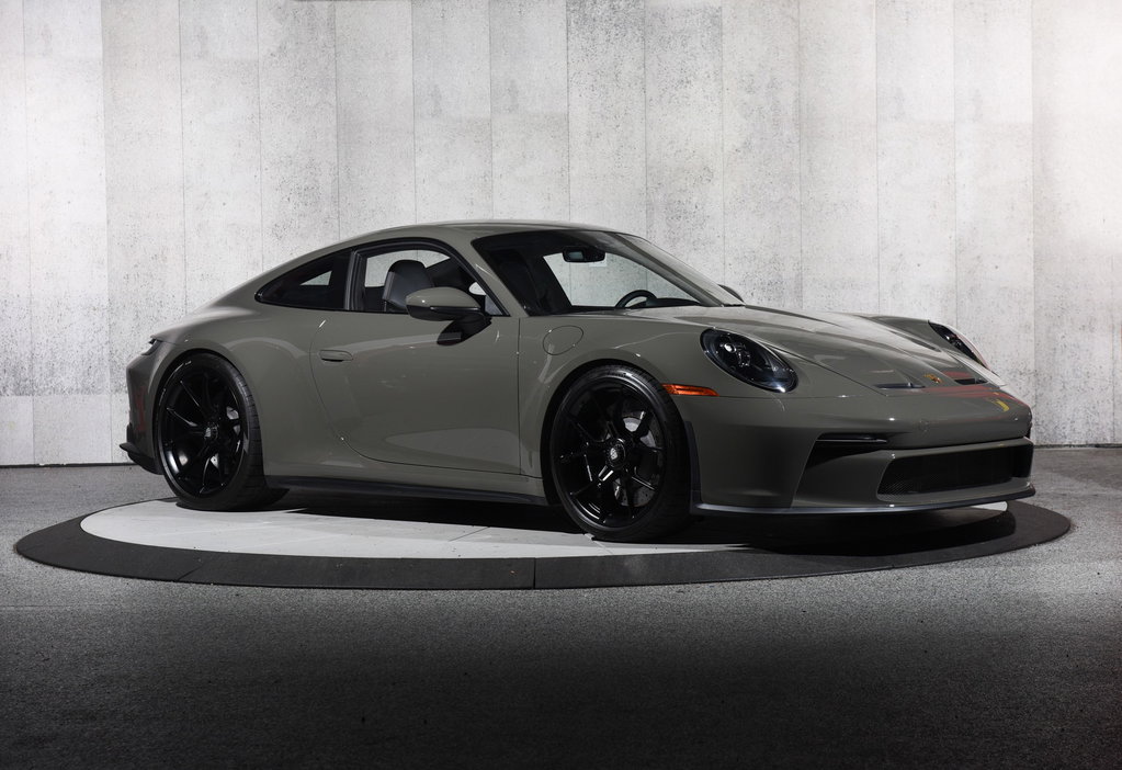 Porsche 992 GT3 Touring